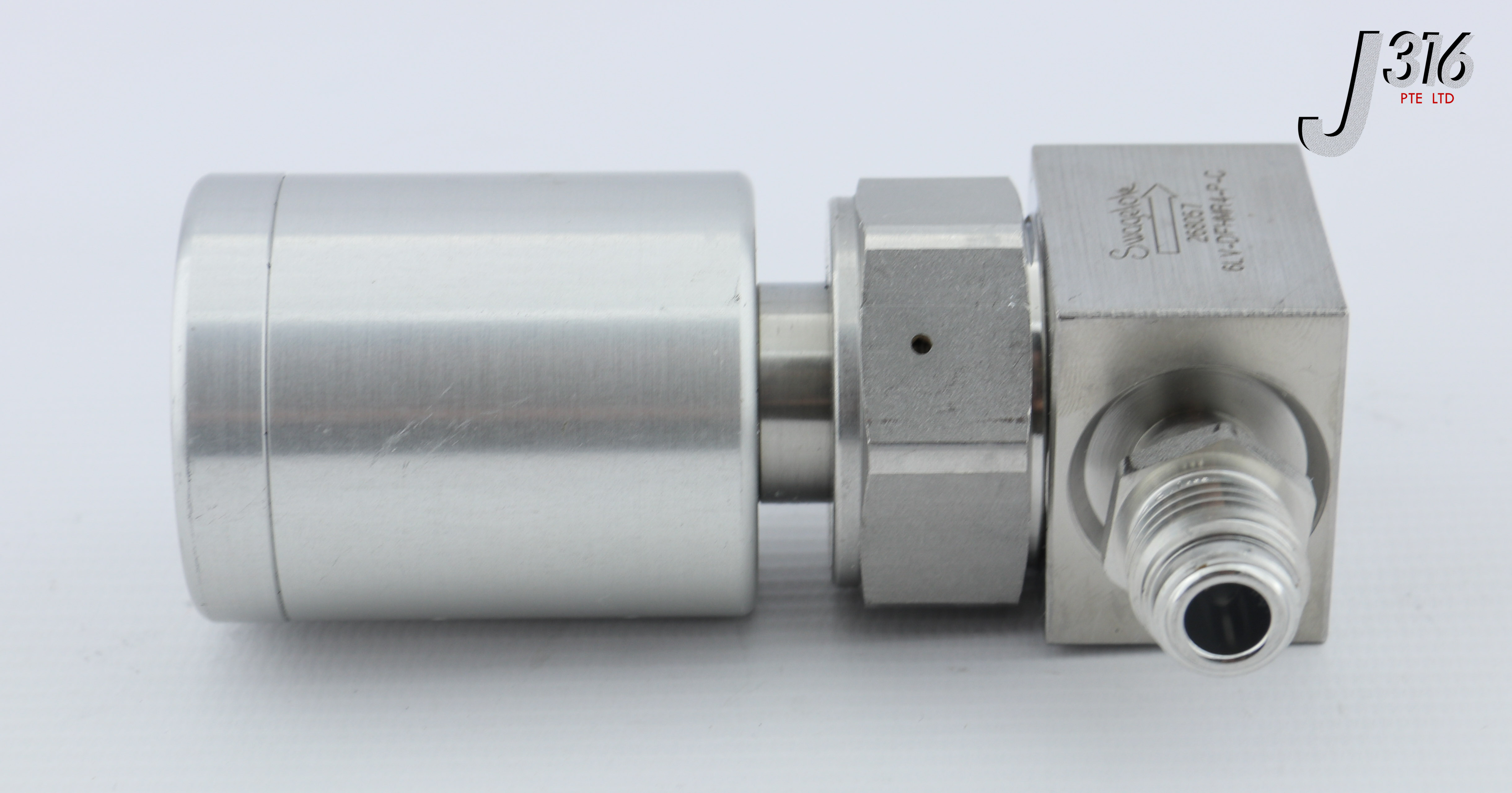 25991 SWAGELOK HIGH FLOW DIA SEALED VLV, 1/4